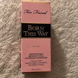 Too Faced Born This Way Foundation